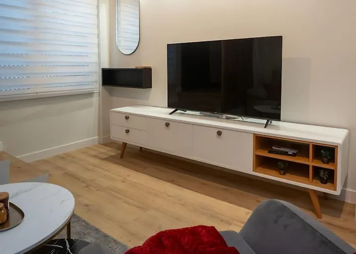 Bhost - La Sacristia 2