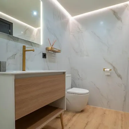 Bhost - La Sacristia 2